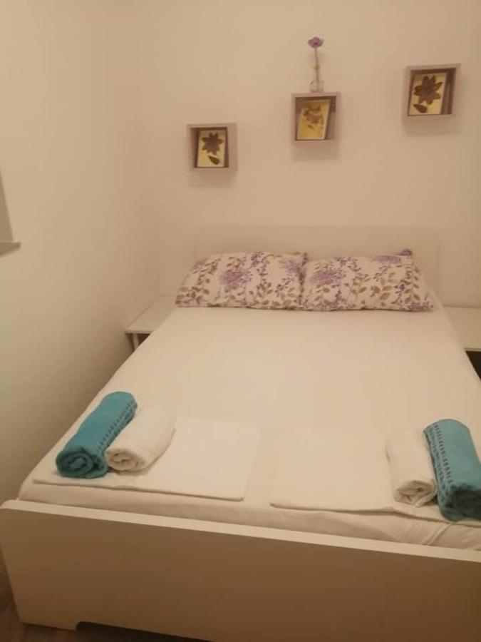 帕格Apartman Dora公寓 外观 照片